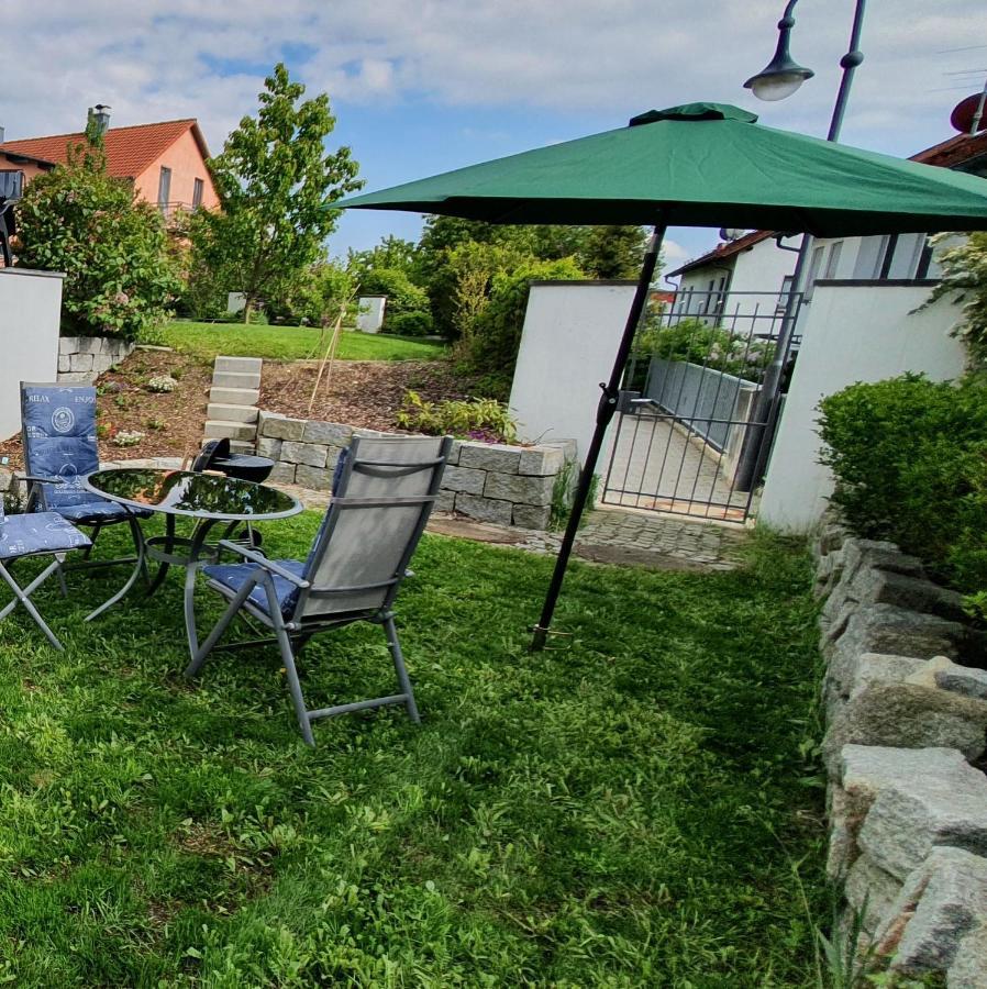 Apartment Charly - Aktivurlaub Im Herzen Bayerns Wolfersdorf Dış mekan fotoğraf